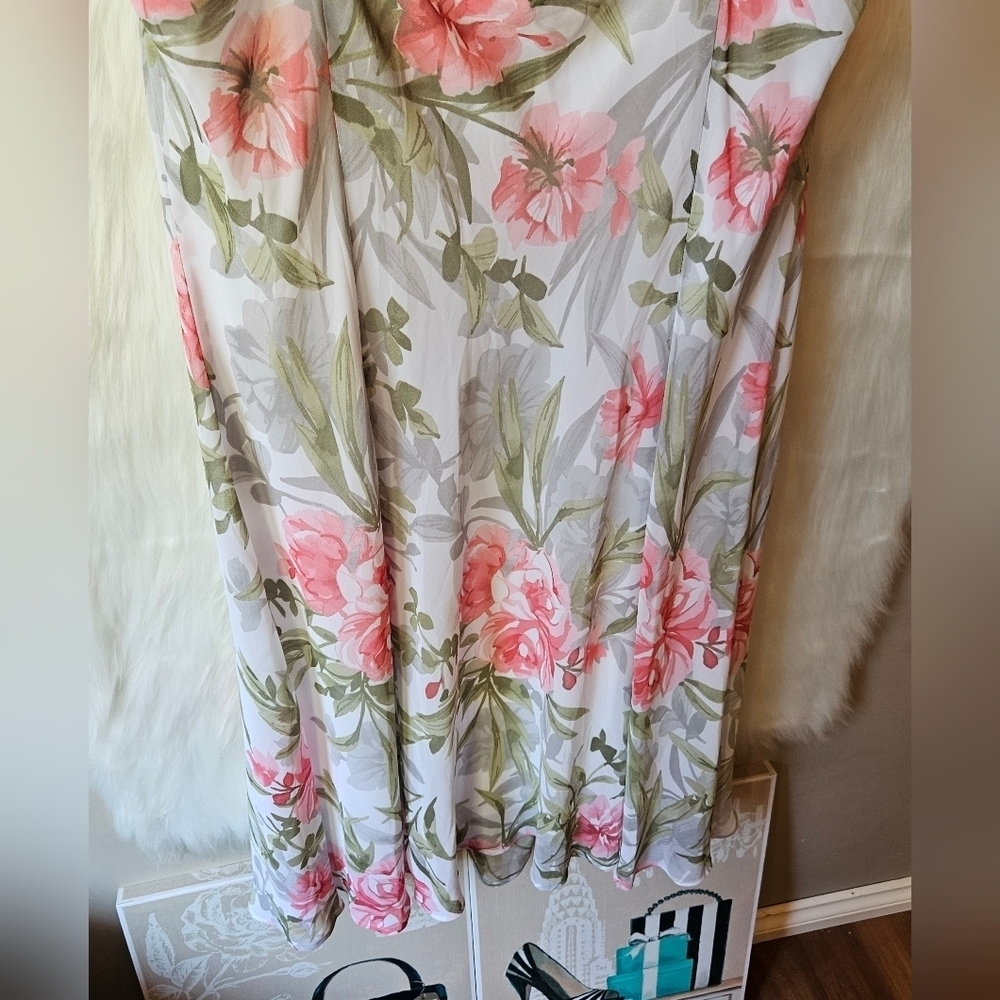 Connected Apparel Floral Sleeveless Babydoll Dress - Picture 6 of 9